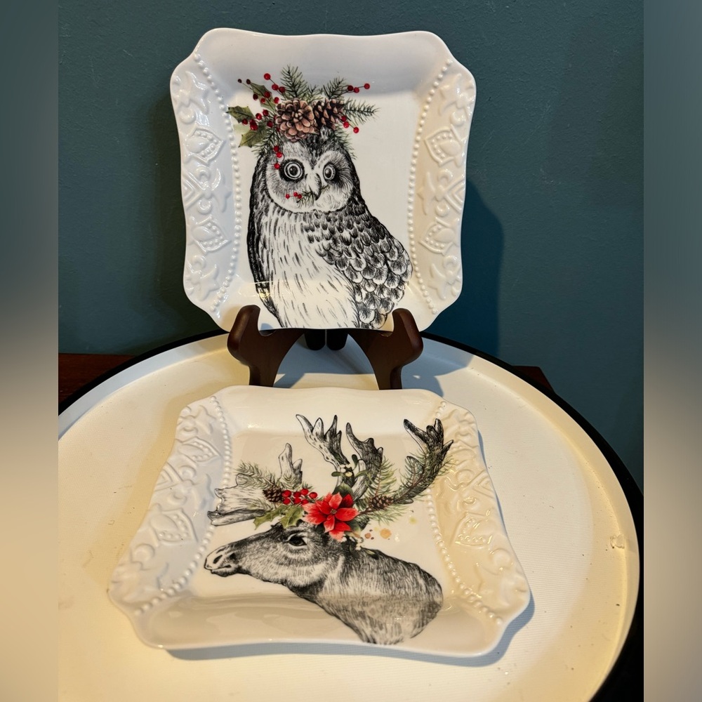 Pair of Tabletops Unlimited Furry Christmas Square Salad Plates - Owl and Deer